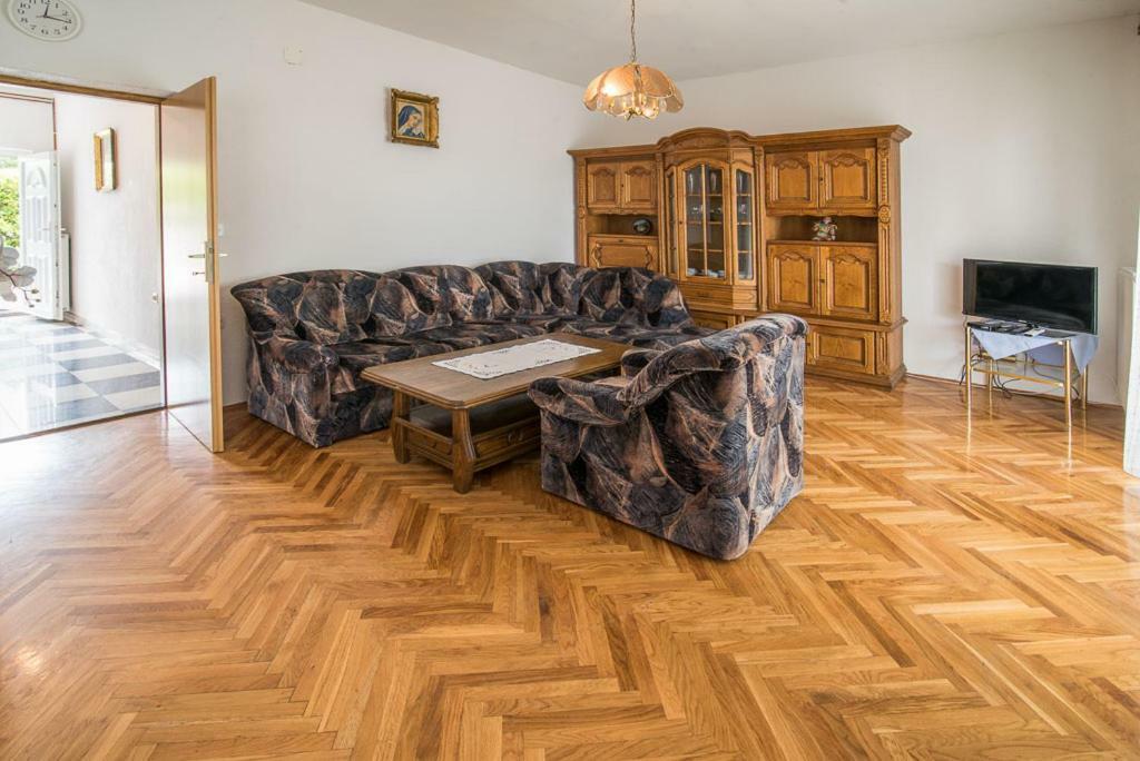 Beljan Apartments Крк Экстерьер фото